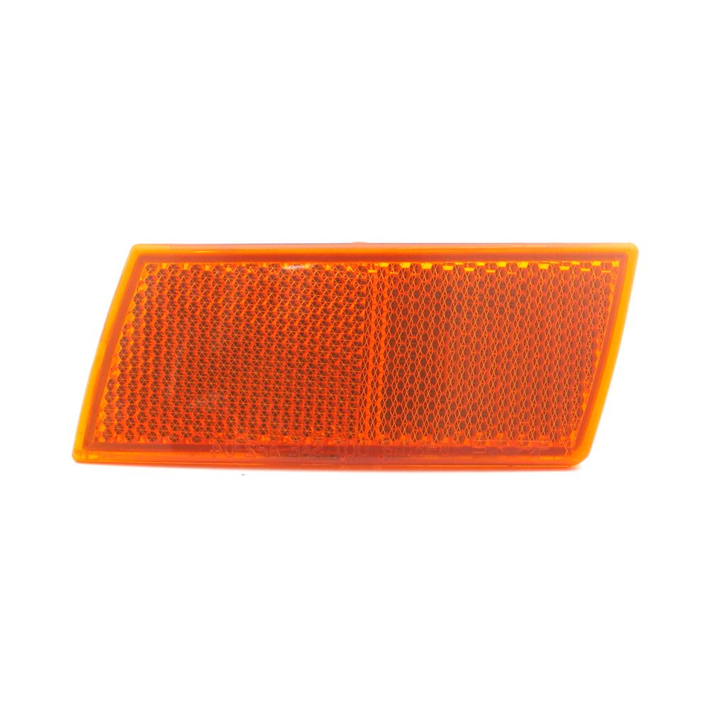 CHRYSLER 300 SIDE MARKER LAMP ASSY LEFT (Driver Side) (SIDE OF BMP) OEM#4805861AA 2005-2010 PL#CH2550125