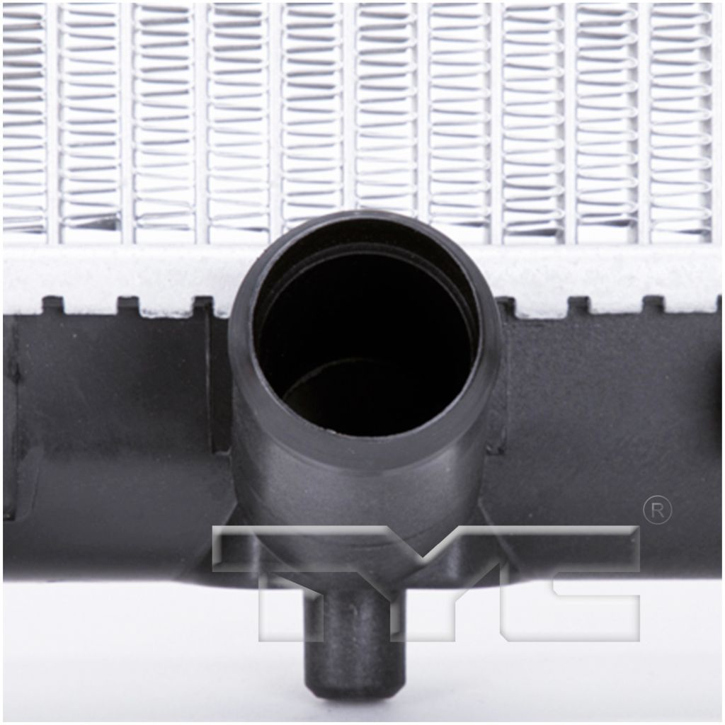 SUZUKI AERIO RADIATOR 3.0L V6 AT OEM#1770054G20 2002 PL#SZ3010133