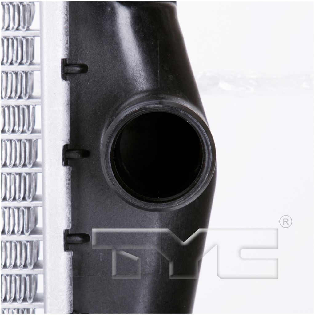 PONTIAC SUNFIRE RADIATOR (2.2L/2.4L)(A/T) OEM#89018531 2002-2005 PL#GM3010416