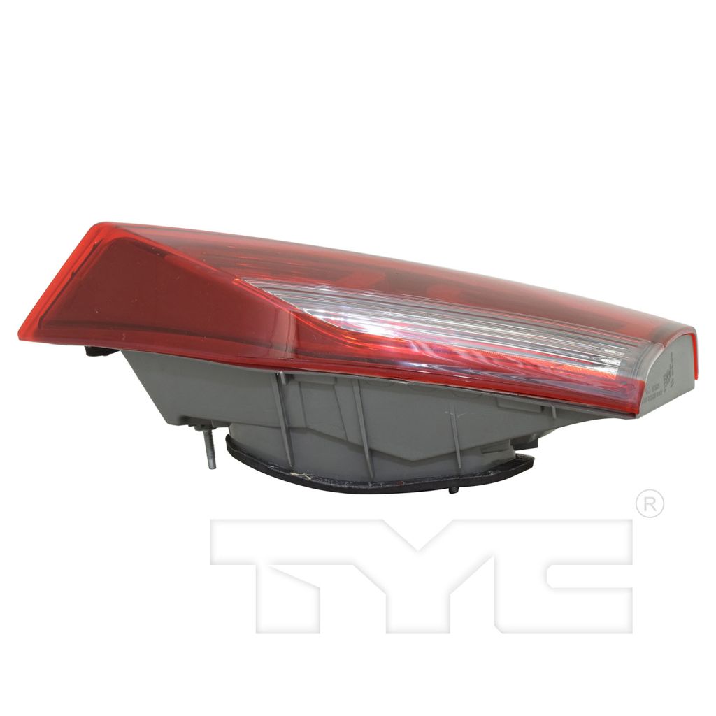 HYUNDAI ELANTRA SEDAN BACK-UP LAMP ASSY RIGHT (Passenger Side) (LED)(2.0L) OEM#92404F2120 2017-2018 PL#HY2803137
