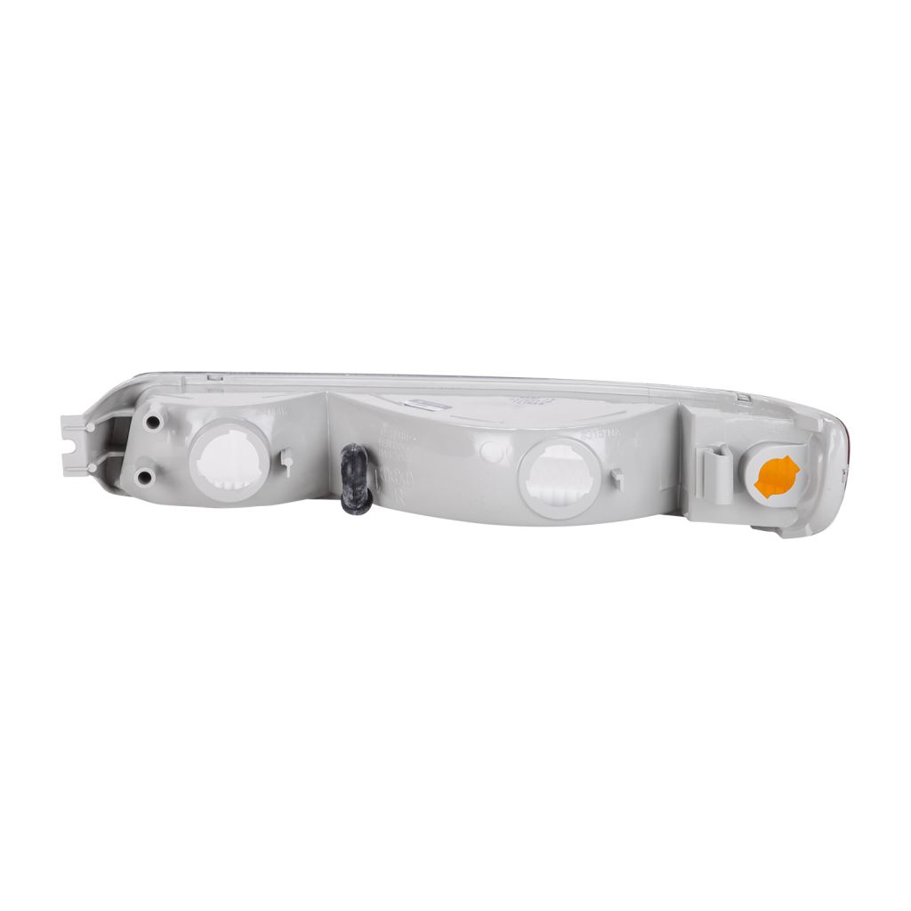 GM TRUCKS & VANS YUKON /DENALI (GMC) PARKING LAMP RIGHT (Passenger Side)(EXC DENALI) OEM#15199561 2000-2006 PL#GM2521174