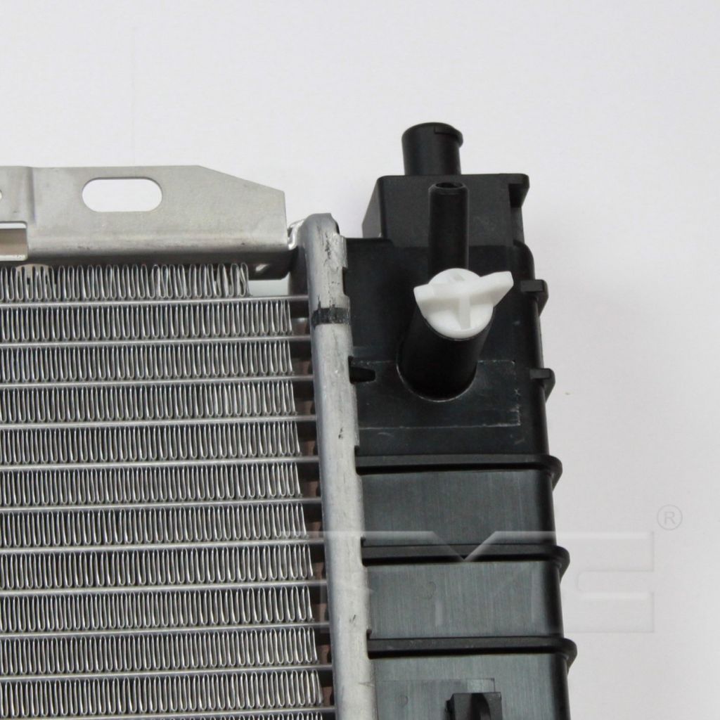 MERCURY MARINER HYBRID RADIATOR (MAIN COOLER) OEM#AM6Z8005A 2010-2011 PL#FO3010297