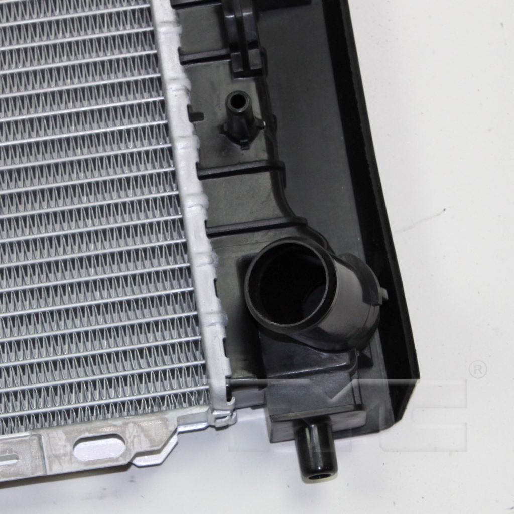 FORD TRUCKS & VANS ESCAPE RADIATOR (2.3/L4) OEM#H2MZ8005M 2005-2007 PL#FO3010257
