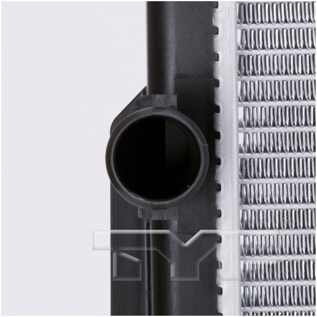 PONTIAC GTO RADIATOR 6.0/V8 A/MT OEM#92147990 2004-2006 PL#GM3010474