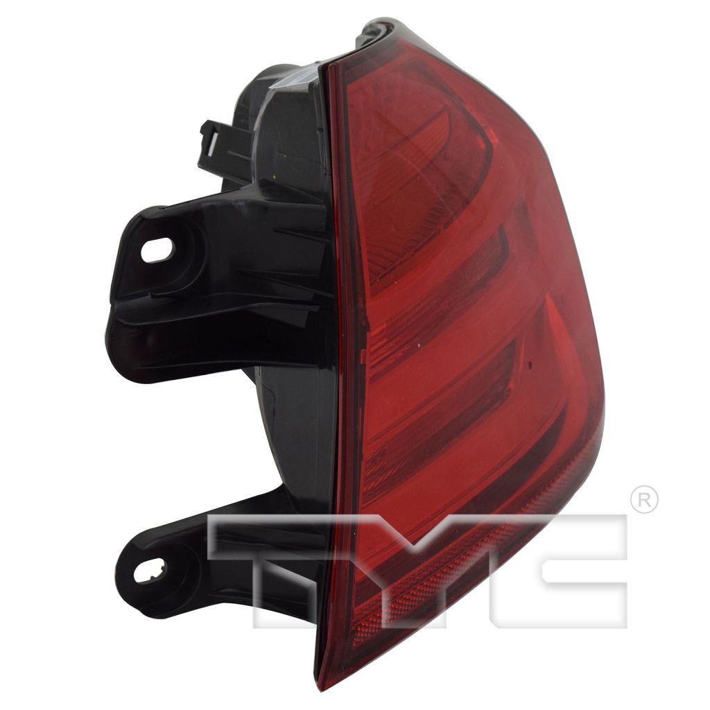 BMW BMW M3 SEDAN TAIL LAMP ASSY RIGHT (Passenger Side) (OUTER) OEM#63217313040 2015 PL#BM2805104
