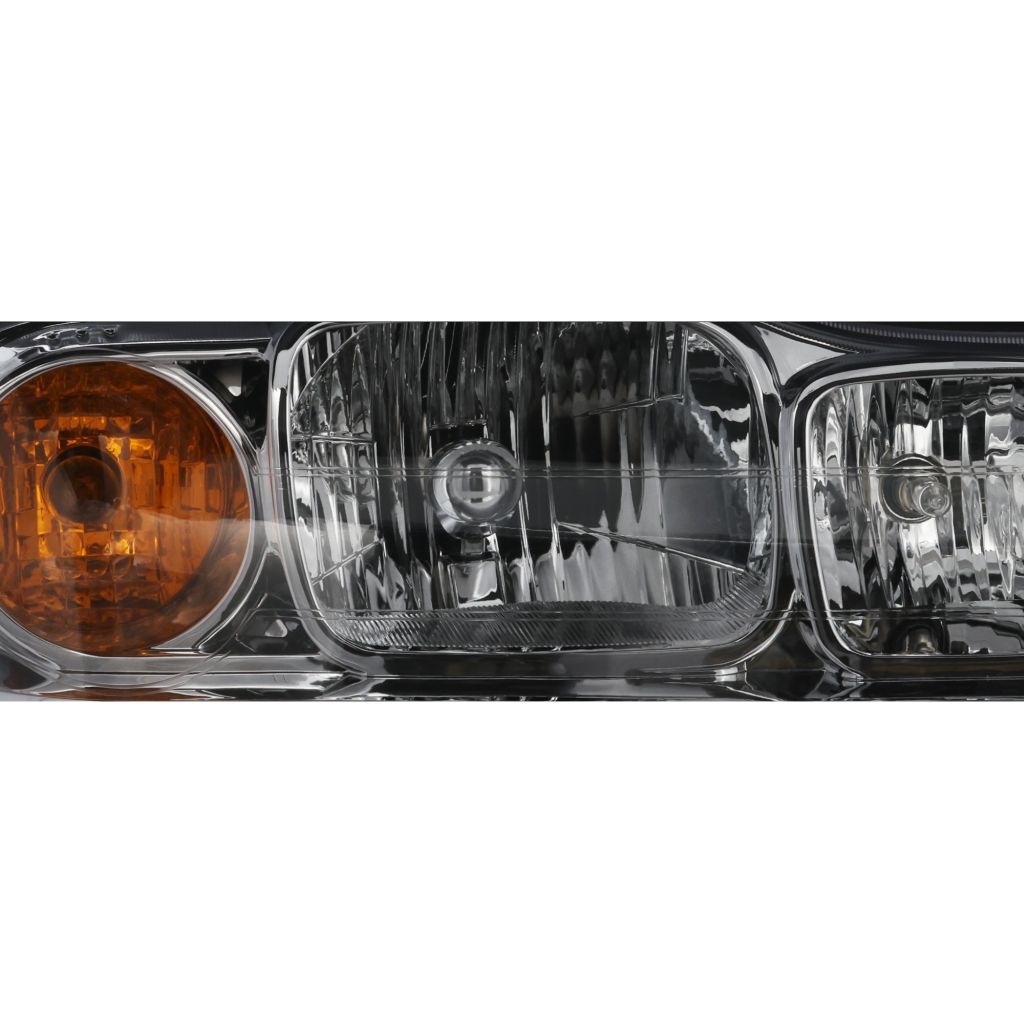 SATURN VUE HYBRID HEAD LAMP ASSEMBLY RIGHT (Passenger Side) OEM#15877672 2007 PL#GM2519143