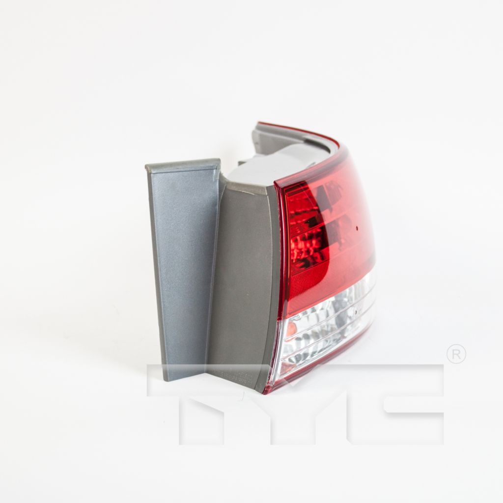 HYUNDAI SONATA TAIL LAMP ASSEMBLY RIGHT (Passenger Side) (OUTER)(RED/CLEAR)(To 12-17-07) OEM#924020A000 2006-2008 PL#HY2801135