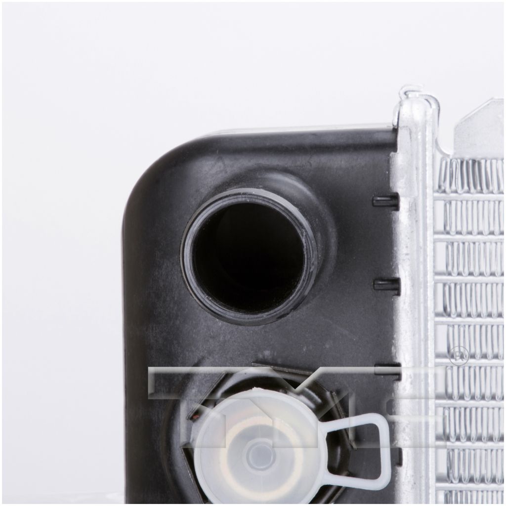 GM TRUCKS & VANS CHEVY/GMC/VAN(Express/Savana) RADIATOR 4.8L/6.0L/V8 W/TOC W/EOC (W/TEMP SENSOR) OEM#23378649 2009-2014 PL#GM3010575
