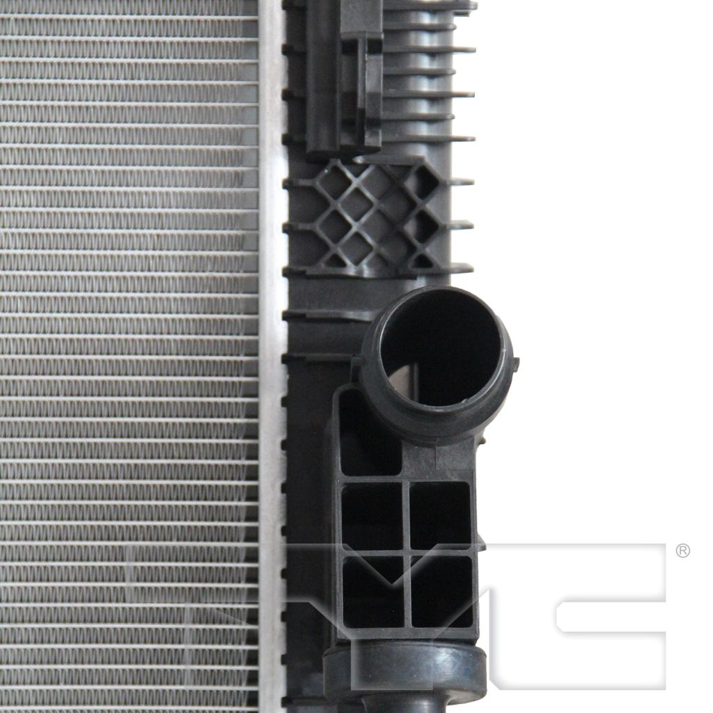 FORD TRUCKS & VANS FORD/PU (F250/350/450) Super Duty RADIATOR 6.2L/V8 (6 SPEED) OEM#HC3Z8005F 2020-2022 PL#FO3010356