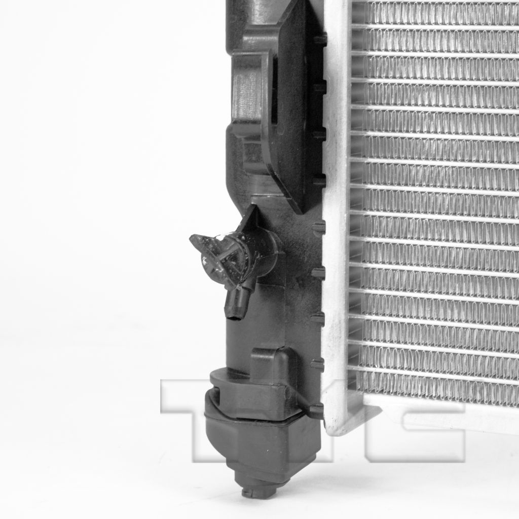 DODGE TRUCKS & VANS VOYAGER RADIATOR 3.3/3.8/V6 OEM#4809225AG 2001-2003 PL#CH3010162
