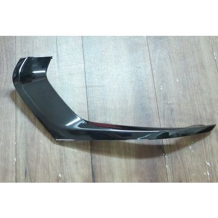 GM TRUCKS & VANS TRAVERSE FOG LAMP COVER MLDG LEFT (Driver Side) SMOKER BLACK-CHROME (W/REDLINE PKG) OEM#84294635 2018-2023 PL#GM1038214