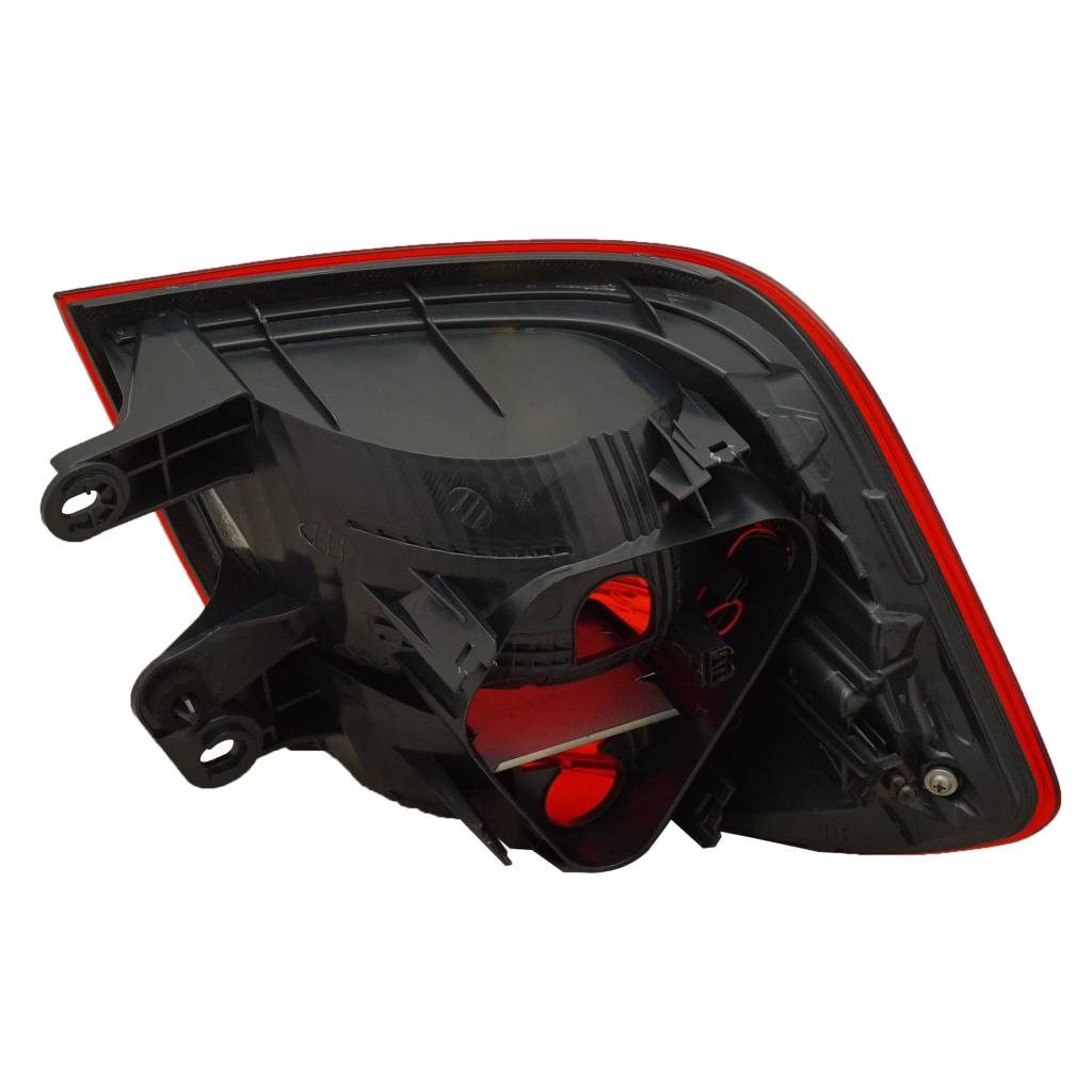 BMW BMW M3 SEDAN TAIL LAMP ASSY RIGHT (Passenger Side) (OUTER) OEM#63217313040 2015 PL#BM2805104