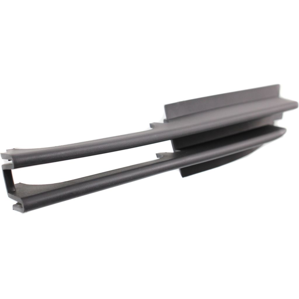BMW BMW 3( i/xi ) (SEDAN/WAGON) FRONT BUMPER GRID RIGHT (Passenger Side) BLACK (W/O Sport Pkg) OEM#51117032614 2002-2005 PL#BM1039104