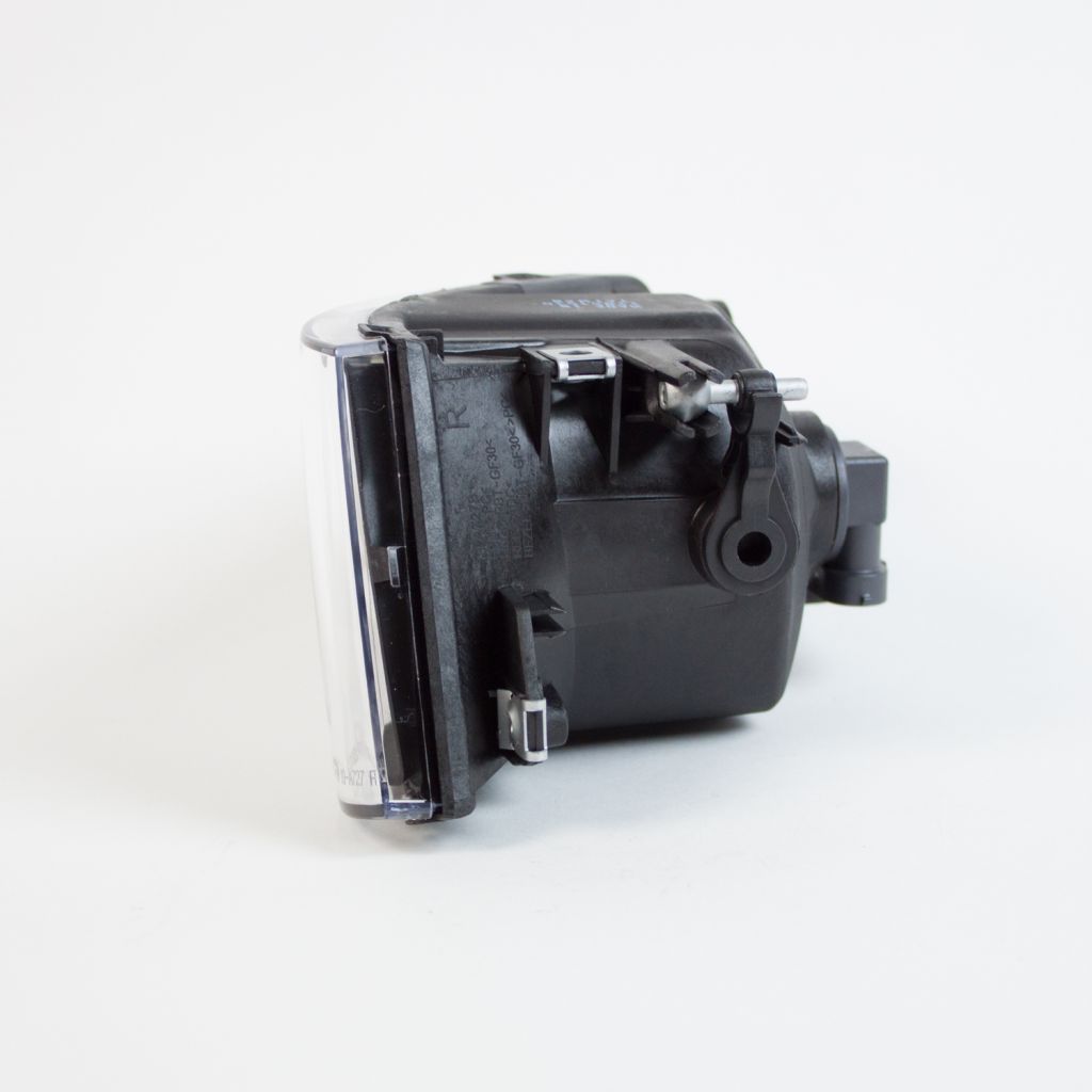 BMW BMW 3 (COUPE) FOG LAMP ASSY RIGHT (Passenger Side) (WO/M PKG) OEM#63176937466 2007-2013 PL#BM2593129