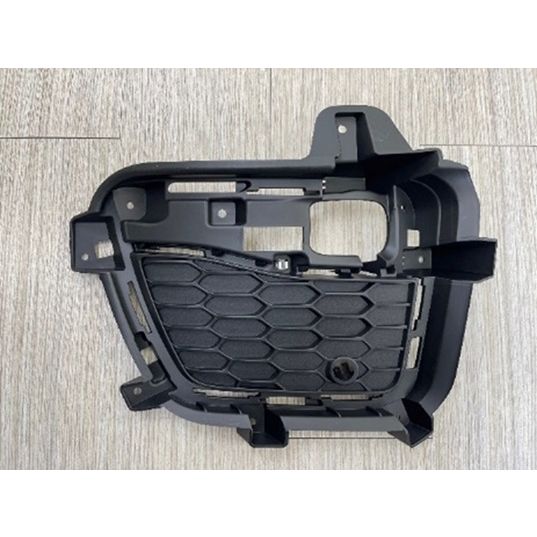 JEEPVEHICLE GRAND CHEROKEE (WL) FOG LAMP BEZEL RIGHT (Passenger Side) TEXTURE (W/SENSOR)(OVERLAND) OEM#7GG95GXHAB 2022-2025 PL#CH1039247