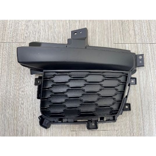 JEEPVEHICLE GRAND CHEROKEE L (W/3 ROW SEATS) FOG LAMP COVER LEFT (Driver Side) (WO/FOG)(WO/TOW HOOKS) OEM#68408099AC 2021-2024 PL#CH1038248