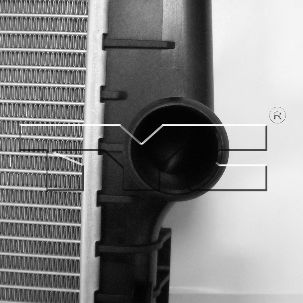 LINCOLN MKT RADIATOR 3.7L OEM#AA8Z8005D 2010-2012 PL#FO3010292