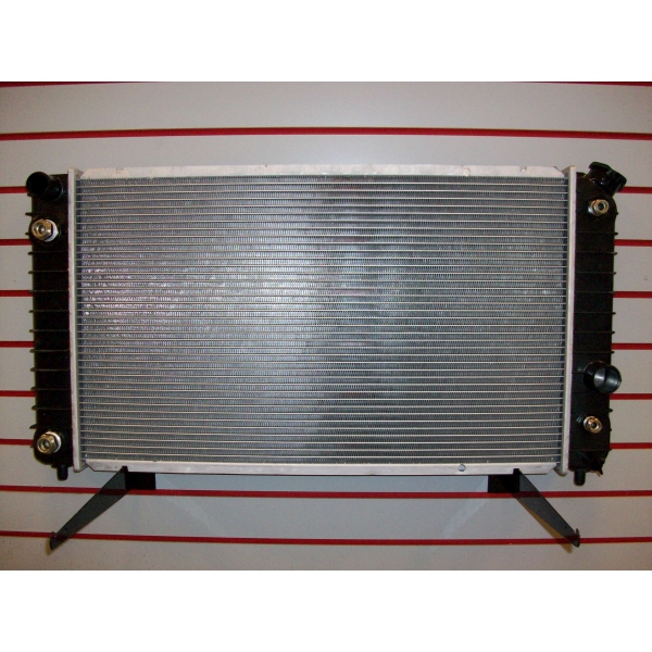 OLDSMOBILE BRAVADA RADIATOR 4.3/V6 A/T OEM#15120548 1996-2001 PL#GM3010229