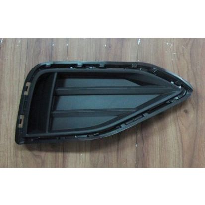 VOLKSWAGEN PASSAT FOG LAMP COVER RIGHT (Passenger Side) TXT-BLACK (S/SE/SEL) OEM#561853212A9B9 2020-2022 PL#VW1039168