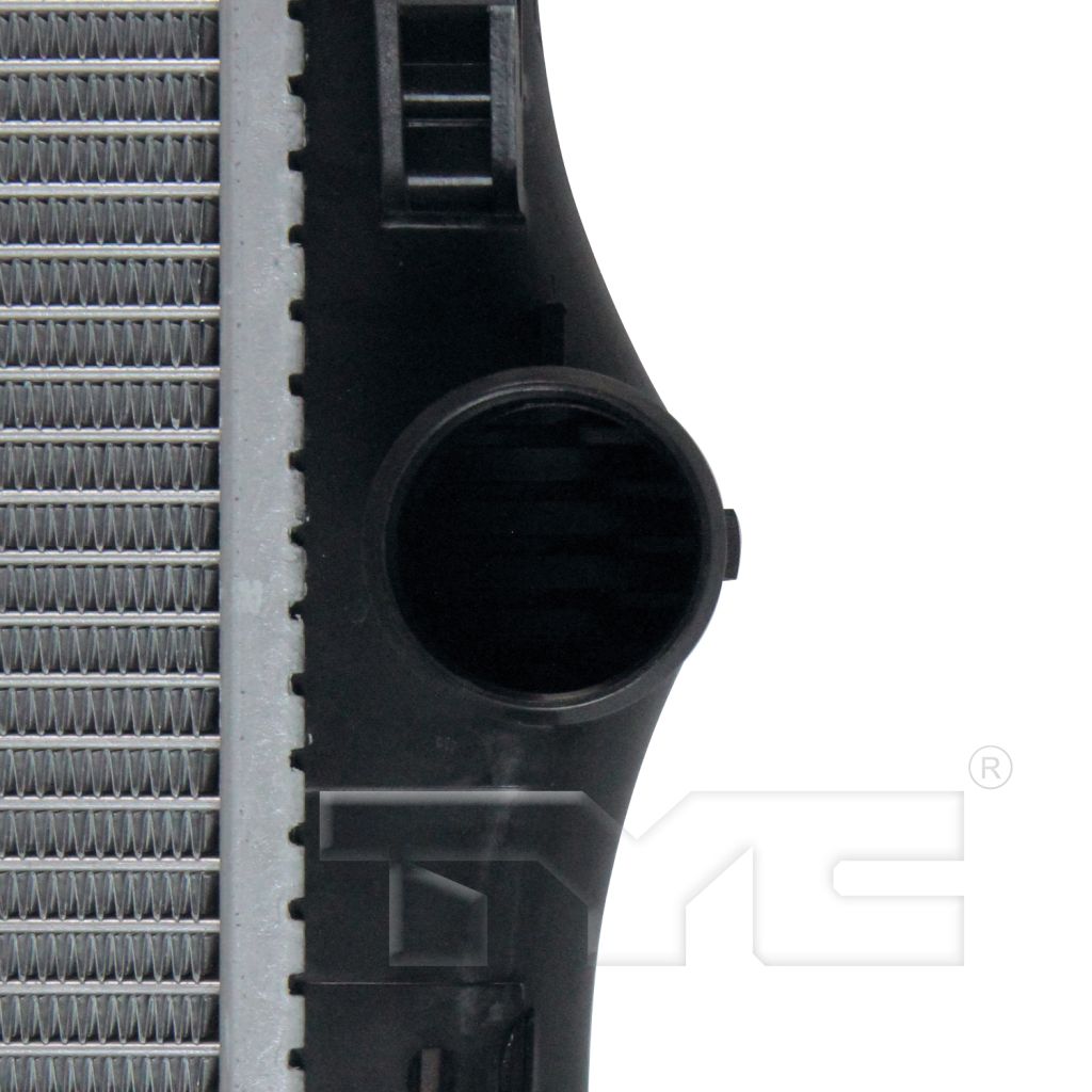 DODGE TRUCKS & VANS NITRO RADIATOR (3.7L/4.0L) OEM#68003973AB 2007-2011 PL#CH3010342
