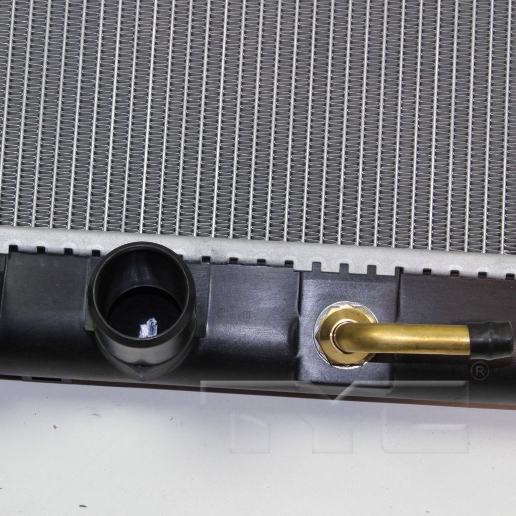 SUZUKI GRAND VITARA RADIATOR A/T (2.4L)(W/TOC) OEM#1770065J10 2009-2013 PL#SZ3010140