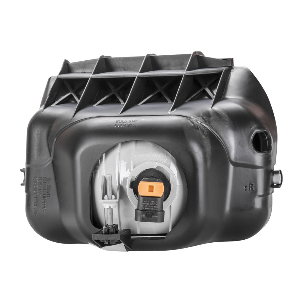 GM TRUCKS & VANS SILVERADO/PU (CHEVY) (07 OLD STYLE) FOG LAMP RIGHT (Passenger Side) OEM#15190983 2003-2004 PL#GM2593127