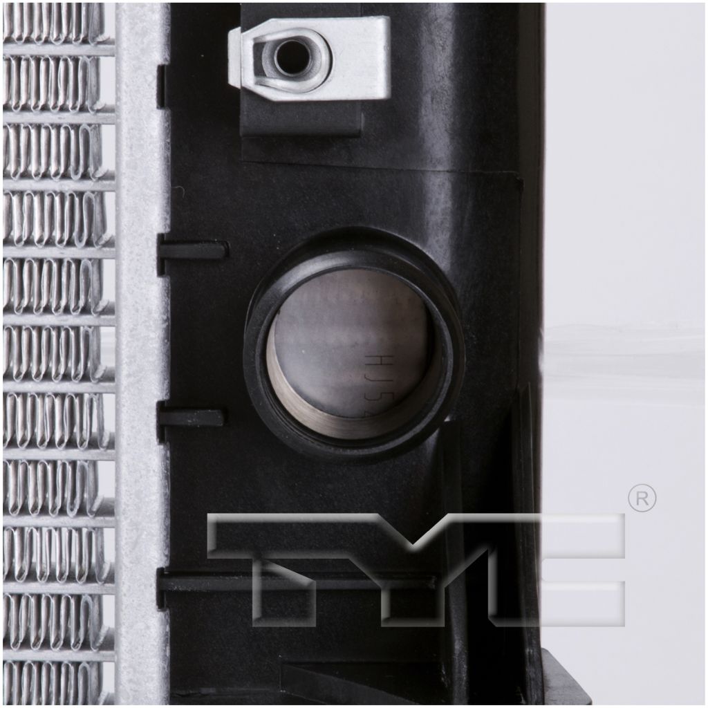 CADILLAC DEVILLE RADIATOR 4.6L/V8 W/EOC OEM#52486950 2001-2005 PL#GM3010408