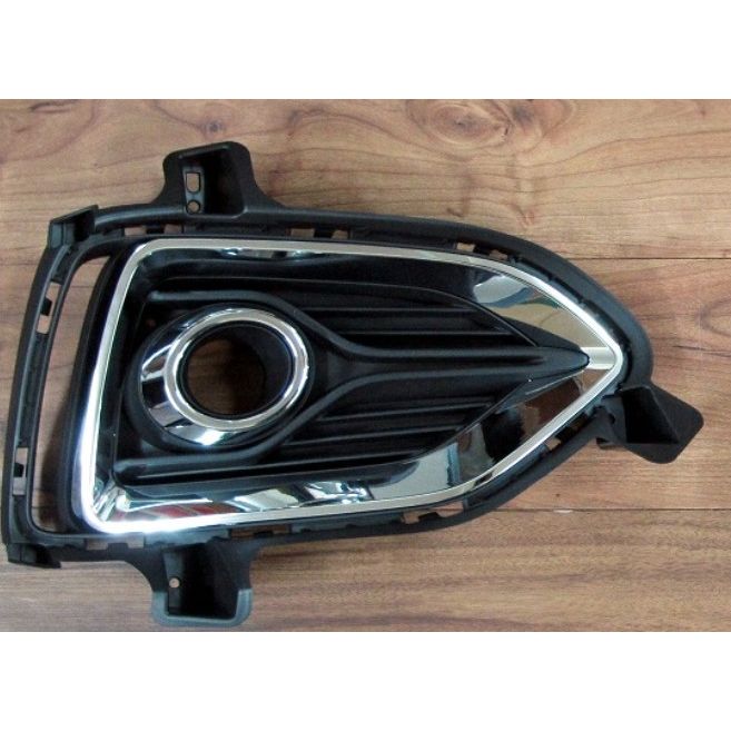 HYUNDAI ACCENT SEDAN FOG LAMP COVER RIGHT (Passenger Side) CHROME/BLACK (W/FOG) OEM#86522J0000 2018-2022 PL#HY1039145