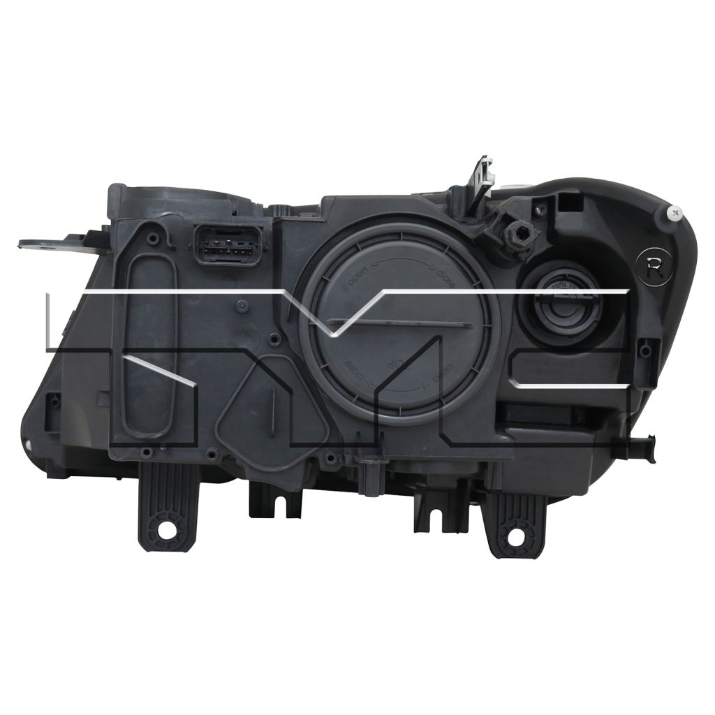 BMW BMW X3 HEAD LAMP ASSY RIGHT (Passenger Side) (HALOGEN) OEM#63117222026 2011-2014 PL#BM2503170