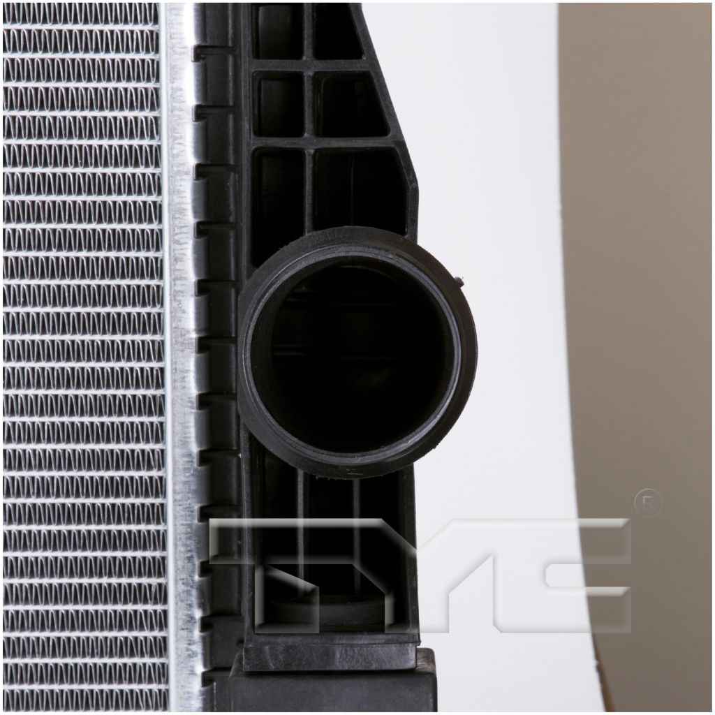 FORD TRUCKS & VANS FORD/PU (F250/350/450) Super Duty RADIATOR 6.7L/V8 (PRIMARY) OEM#BC3Z8005K 2011-2016 PL#FO3010335