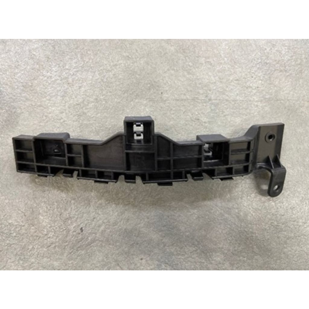 HONDA PASSPORT FRONT BUMPER COVER SIDE SPACER RIGHT (Passenger Side) OEM#71193TG7A00 2019-2021 PL#HO1043154
