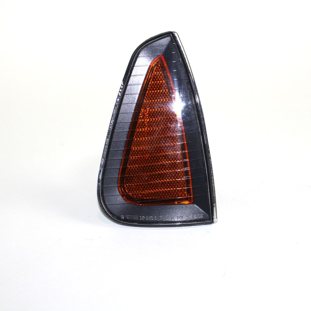 DODGE CHARGER CORNER LAMP ASSY RIGHT (Passenger Side) OEM#4806218AD 2006-2010 PL#CH2551126