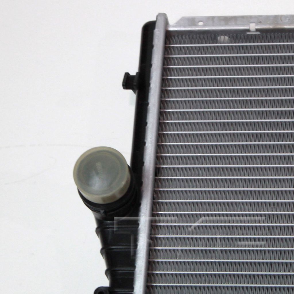 BMW BMW X5 RADIATOR 3.0/L6 A/T OEM#17107544668 2001-2006 PL#BM3010120