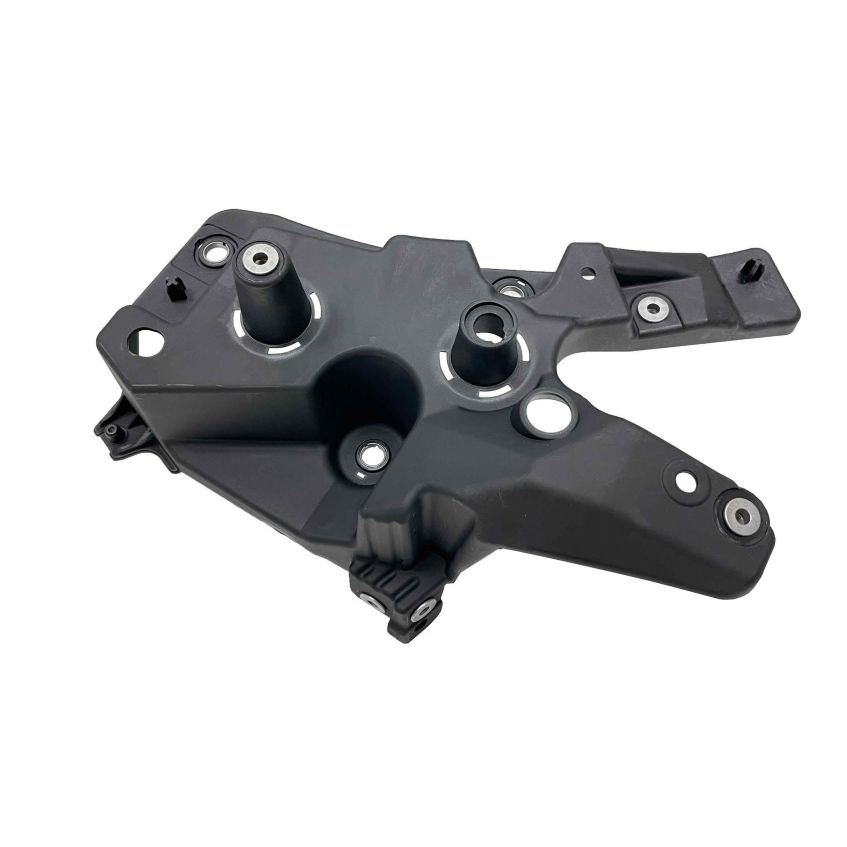 VOLVO VOLVO XC60 PLUG-IN FENDER BRACKET RIGHT (Passenger Side) (CARRIER) OEM#32288929 2018-2024 PL#VO1245100