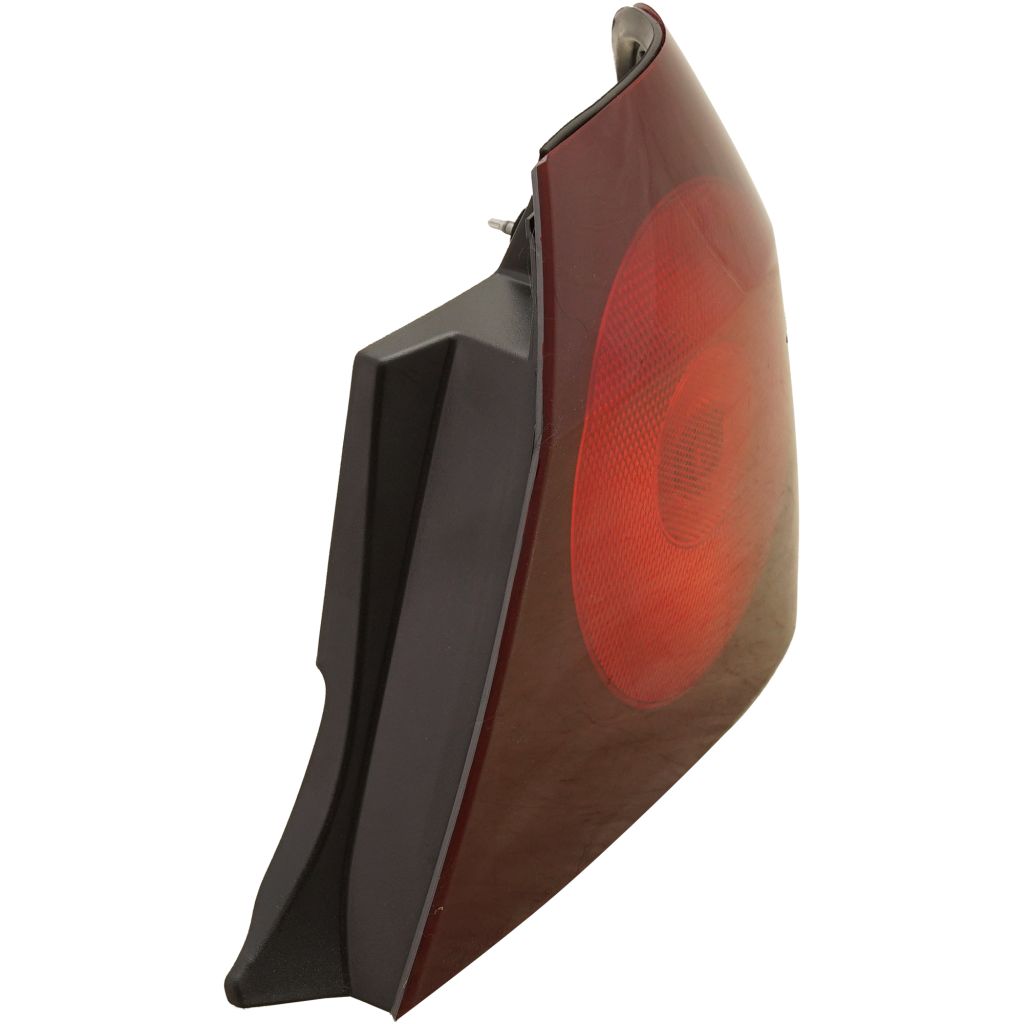 CHEVROLET IMPALA TAIL LAMP ASSY RIGHT (Passenger Side) (TO 2004 1st DESIGN: LIGHT RED LENS) OEM#19169009 2000-2004 PL#GM2801142
