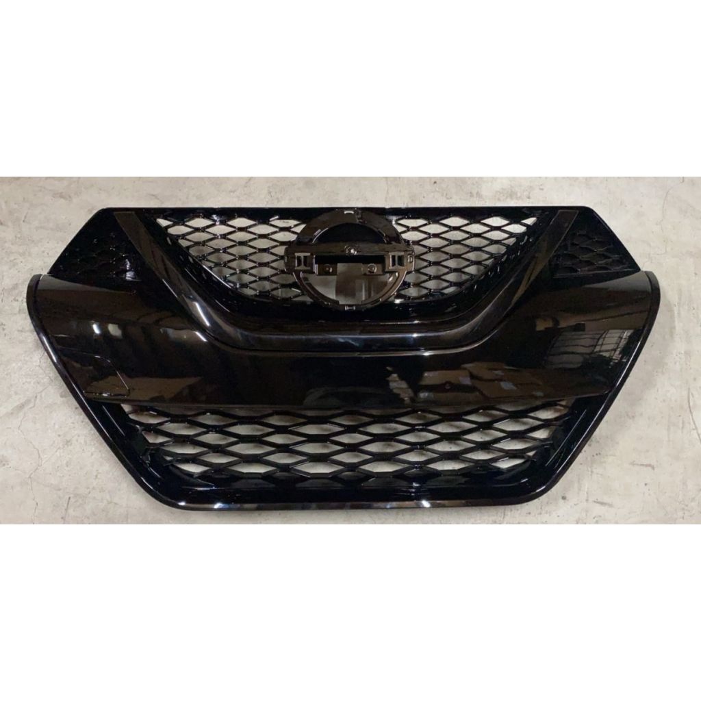 NISSAN(DATSUN) MAXIMA GRILLE BLACK W/BLACK MLDG (SR W/MIDNIGHT PKG) OEM#623109DE0A 2018 PL#NI1200314