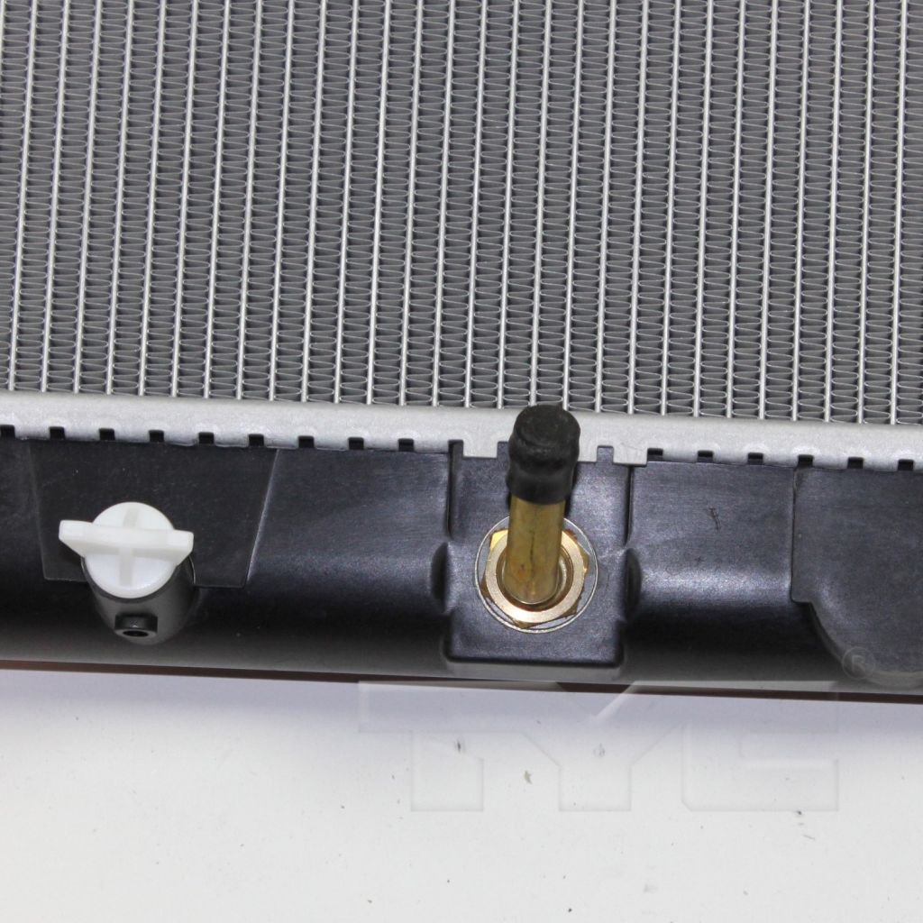 SUZUKI GRAND VITARA RADIATOR A/T (2.4L)(W/TOC) OEM#1770065J10 2009-2013 PL#SZ3010140