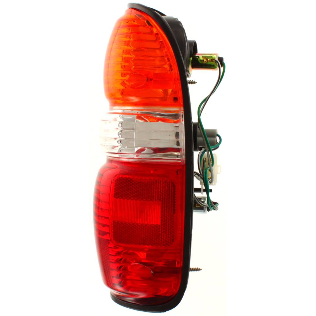 TOYOTA TACOMA TAIL LAMP ASSY RIGHT (Passenger Side) **CAPA** OEM#8155004060 2001-2004 PL#TO2801139C