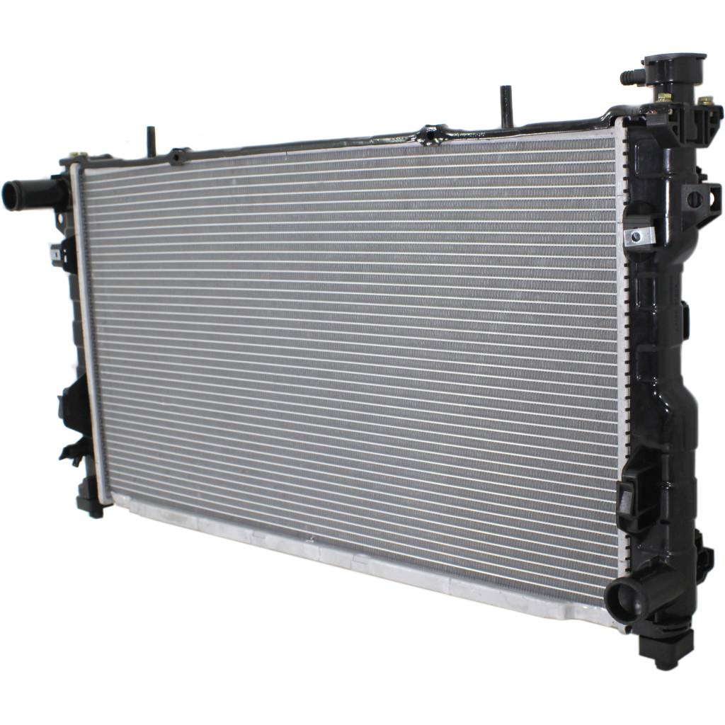 CHRYSLER TOWN & COUNTRY RADIATOR 3.3/3.8L V6 A/T IR OEM#4677692AA 2005-2007 PL#CH3010313