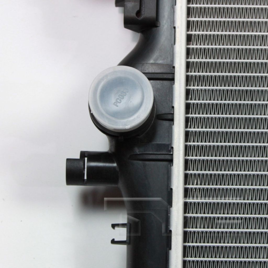CHEVROLET CRUZE / CRUZE LIMITED RADIATOR 1.8L TOC LINES ON DRIVER SIDE OEM#13267669 2011-2014 PL#GM3010540