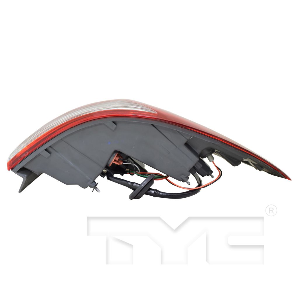 HYUNDAI ELANTRA SEDAN TAIL LAMP ASSY RIGHT (Passenger Side) (OUTER)(LED)(2.0L) OEM#92402F2120 2017-2018 PL#HY2805141