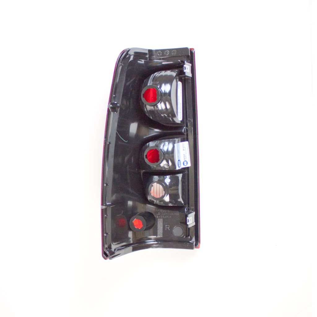GM TRUCKS & VANS SILVERADO/PU (CHEVY) (07 OLD STYLE) TAIL LAMP UNIT RIGHT (Passenger Side) (FLEETSIDE)(SINGLE WHEEL) OEM#19169005 2004-2007 PL#GM2801174