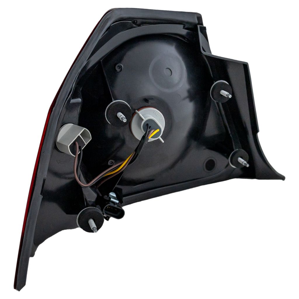 CHEVROLET IMPALA TAIL LAMP RIGHT (Passenger Side) (FROM:2004 2nd DESIGN:DARK RED LENS) OEM#19169011 2004-2005 PL#GM2801178