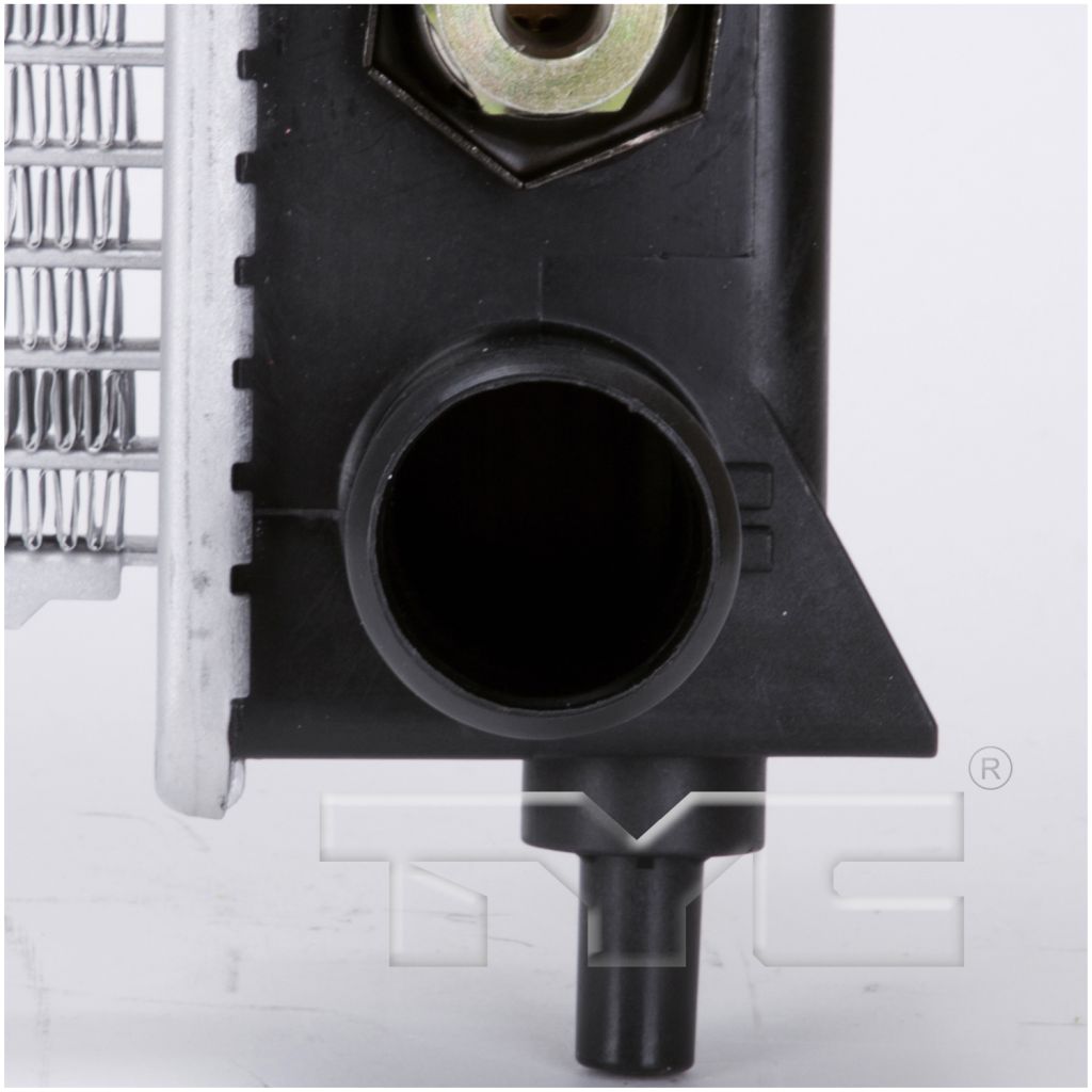 PONTIAC GTO RADIATOR 6.0/V8 A/MT OEM#92147990 2004-2006 PL#GM3010474