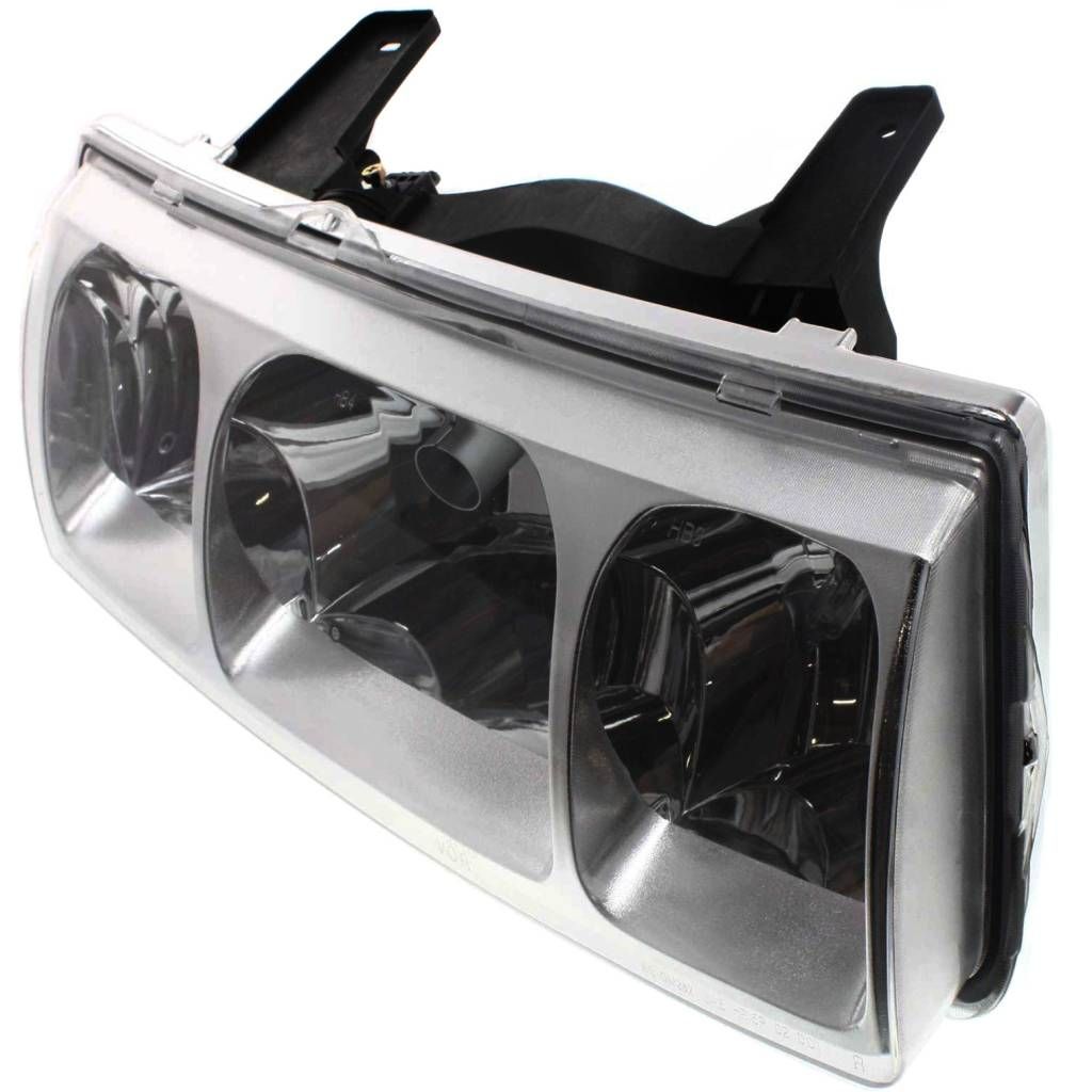 SATURN VUE HEAD LAMP ASSY RIGHT (Passenger Side) OEM#22702946 2002-2004 PL#GM2503228