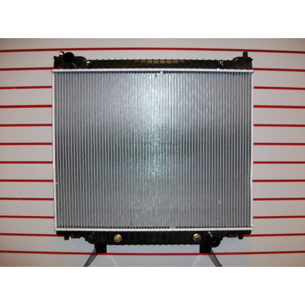 FORD TRUCKS & VANS FORD VAN RADIATOR 5.4/7.3/V8 6.8/V10 OEM#3C2Z8005A 1996-2007 PL#FO3010255
