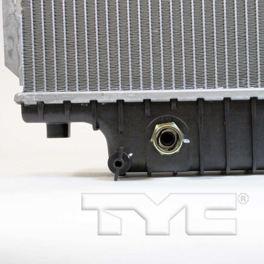FORD TRUCKS & VANS EXPLORER SPORT TRAC (PICKUP) RADIATOR (4.0L/4.6L)(A/T) OEM#6L2Z8005AD 2007 PL#FO3010273