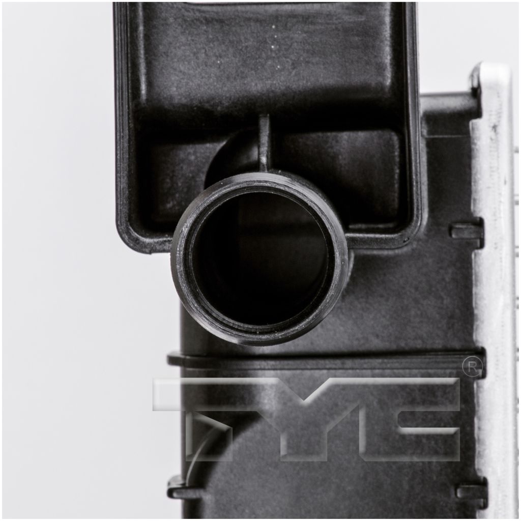 CADILLAC ESCALADE EXT (PICKUP) RADIATOR 5.3L/V8 (28 1/4" CORE) OEM#15193110 2002-2005 PL#GM3010436