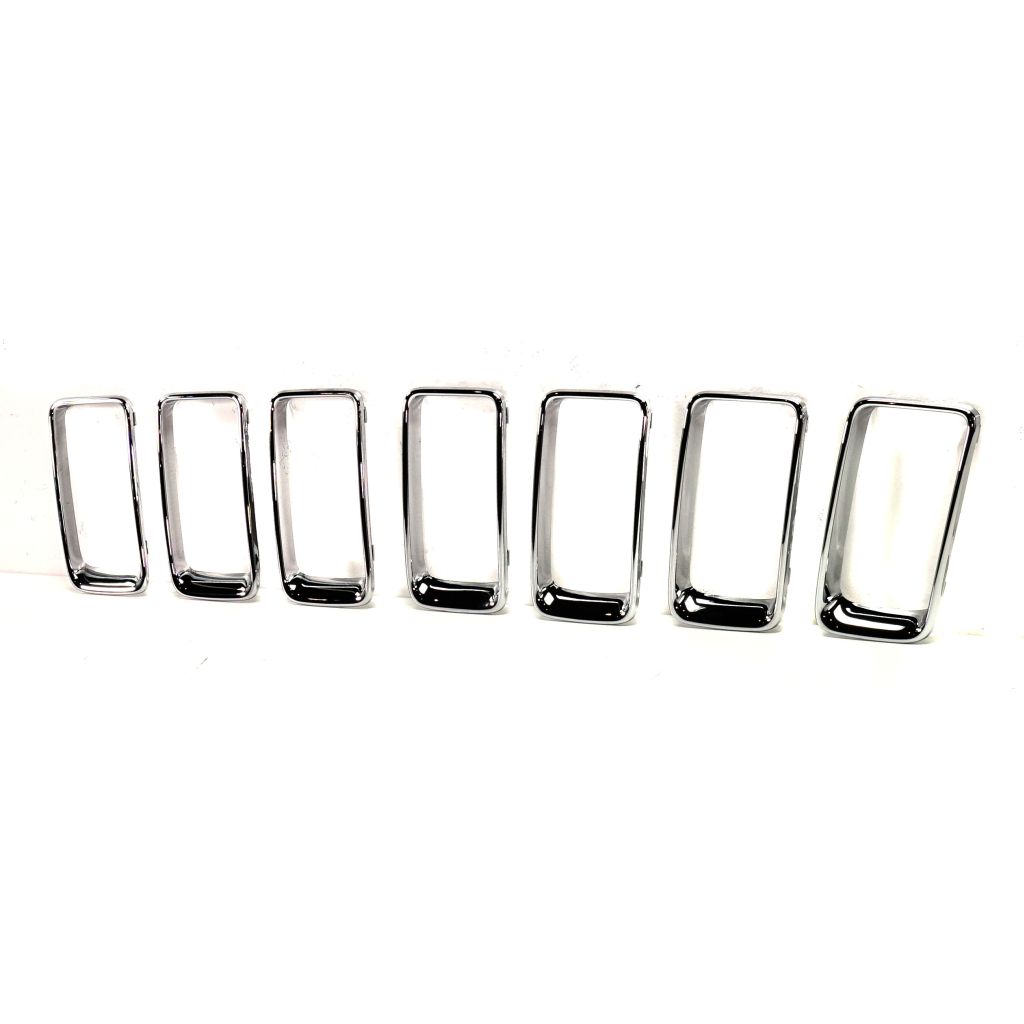 JEEPVEHICLE GRAND CHEROKEE / GRAND CHEROKEE WK GRILLE TRIM RINGS SET (7pc) CHROME**CAPA** OEM#68227779AA 2014-2016 PL#CH1210116C