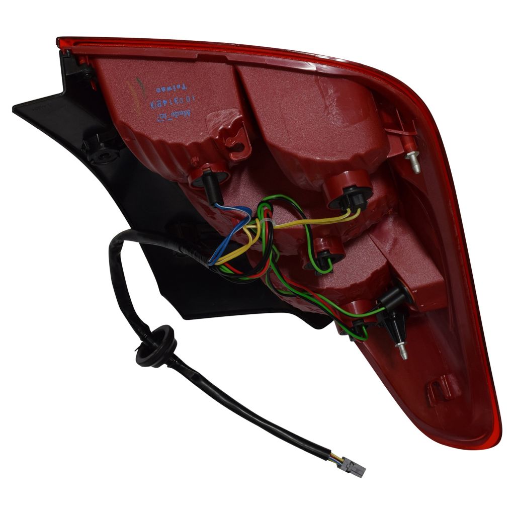 GM TRUCKS & VANS TRAX TAIL LAMP ASSY RIGHT (Passenger Side) (OUTER)(WO/LED) OEM#42599455 2015-2022 PL#GM2801272